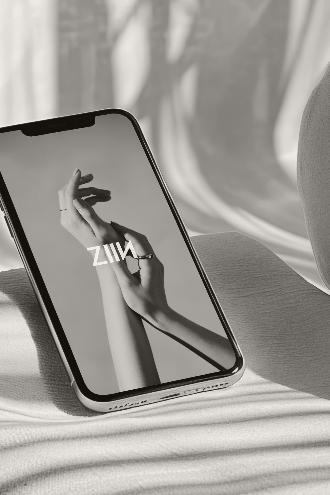 ZIIN（ジ・イン）